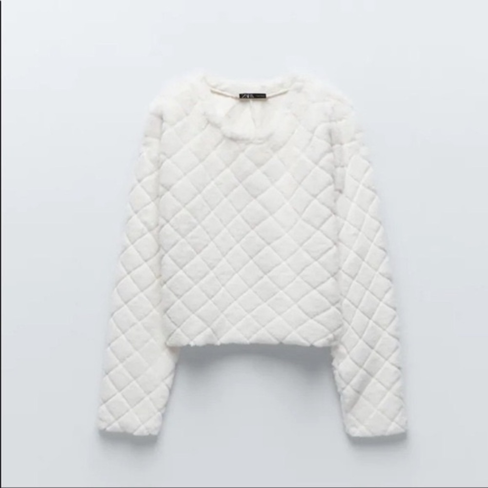 Zara Crop Quilted Faux Fur Sweater - Picture 9 of 12